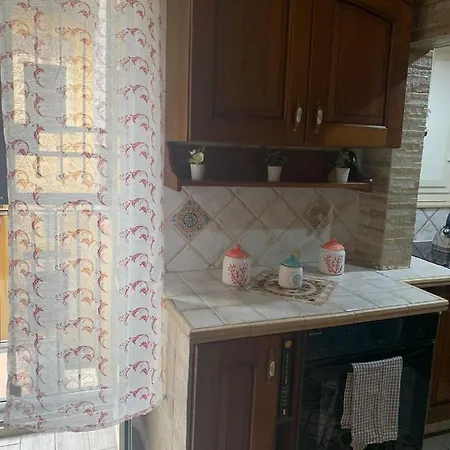 Ursino Guests House Apartment *